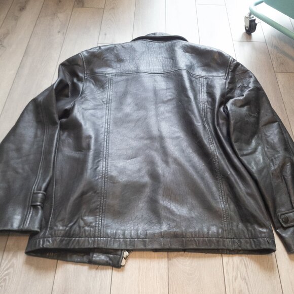 Daniel Two-Way Zip Oversized Leather Jacket - Picture 16 of 16